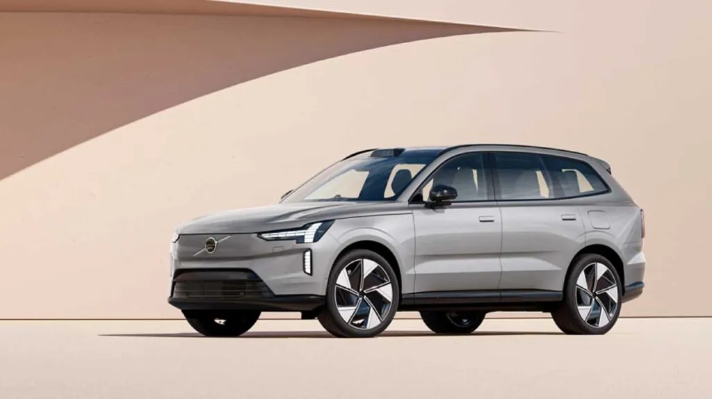Volvo ex90 vue extérieure