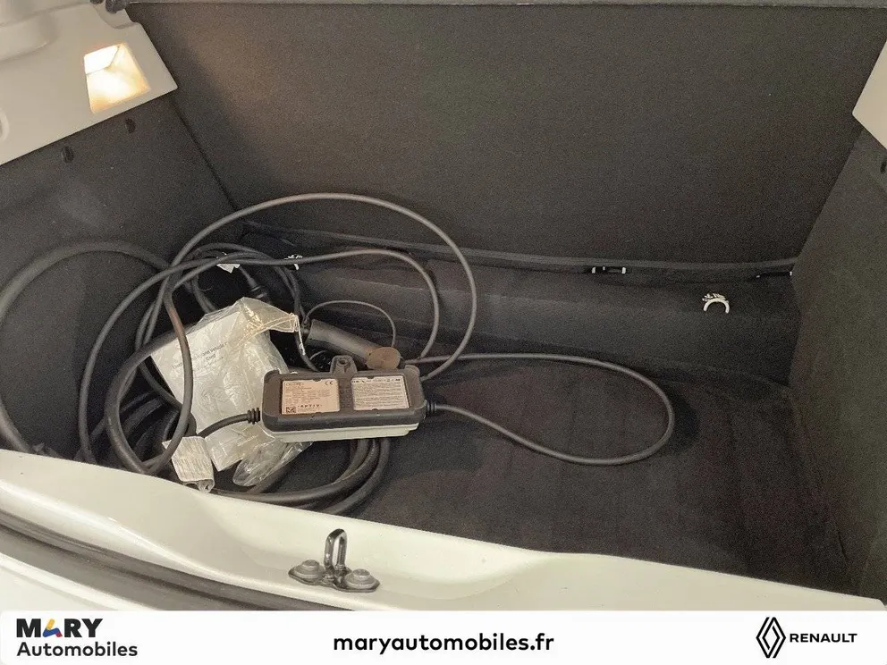 Véhicule occasion 190818 - renault ZOE - Photo 6