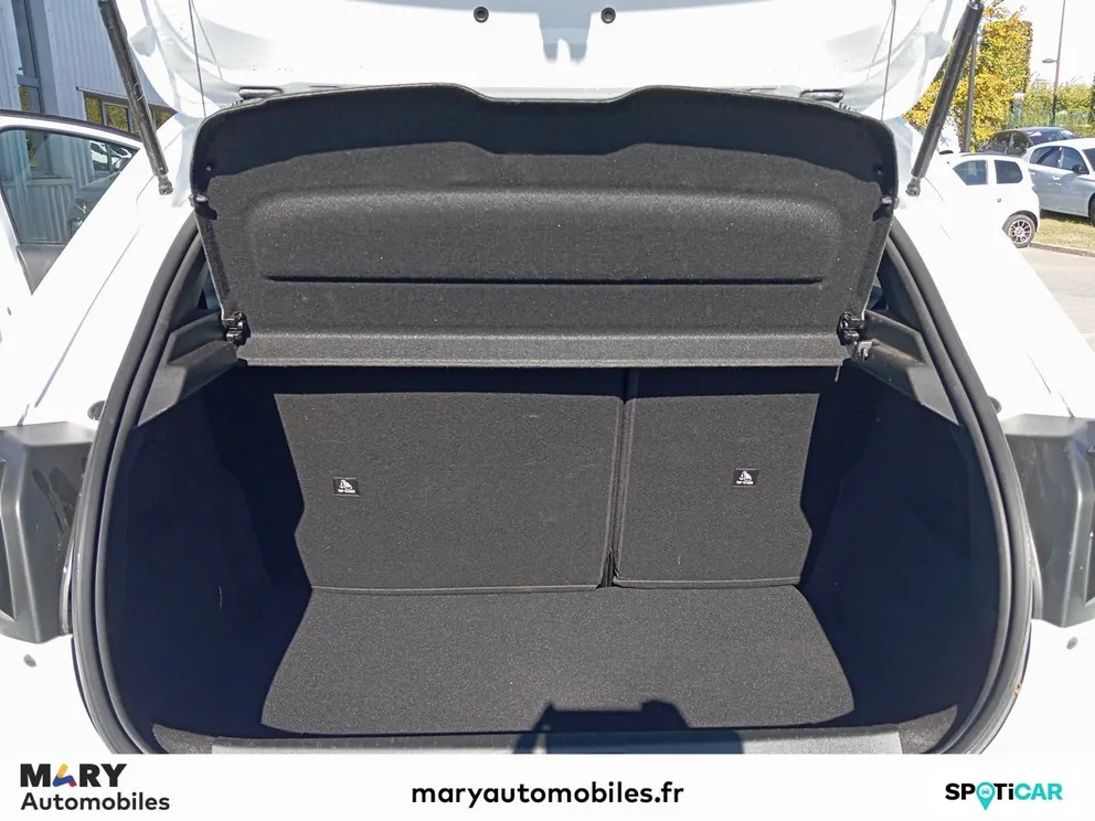 Véhicule occasion 1237549 - peugeot 208 - Photo 17