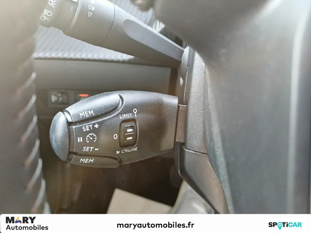 Véhicule occasion 1230027 - peugeot 208 - Photo 12