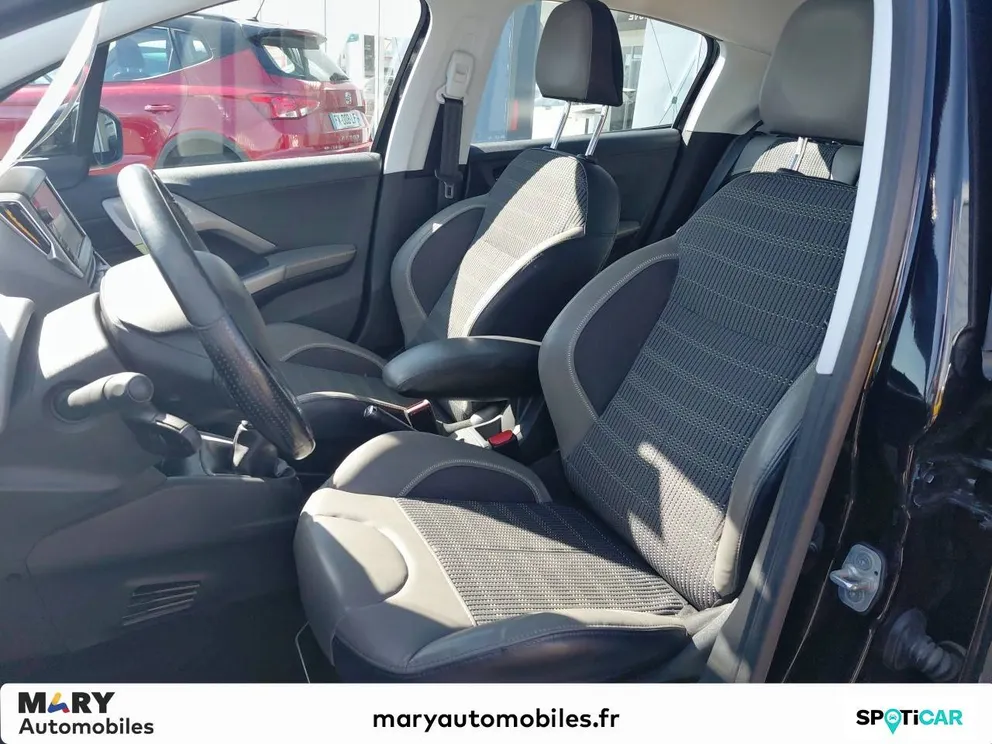 Véhicule occasion 232125 - peugeot 208 - Photo 9