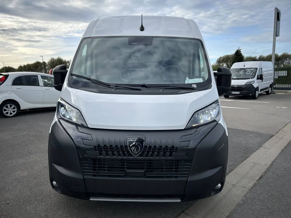 Véhicule occasion 203673 - peugeot BOXER - Photo 2