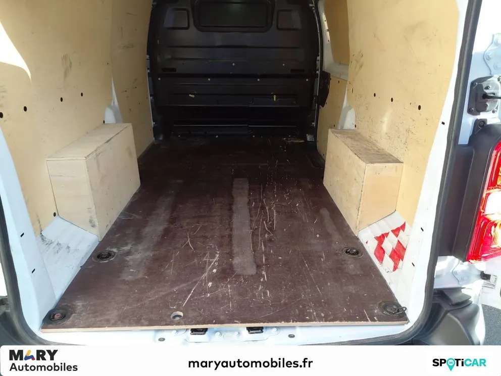Véhicule occasion 217877 - Citroën JUMPY - Photo 6
