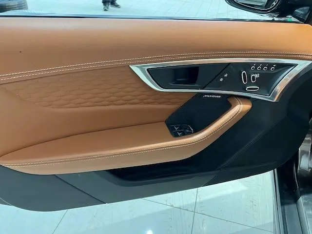 Véhicule occasion 106649 - jaguar F-TYPE - Photo 8