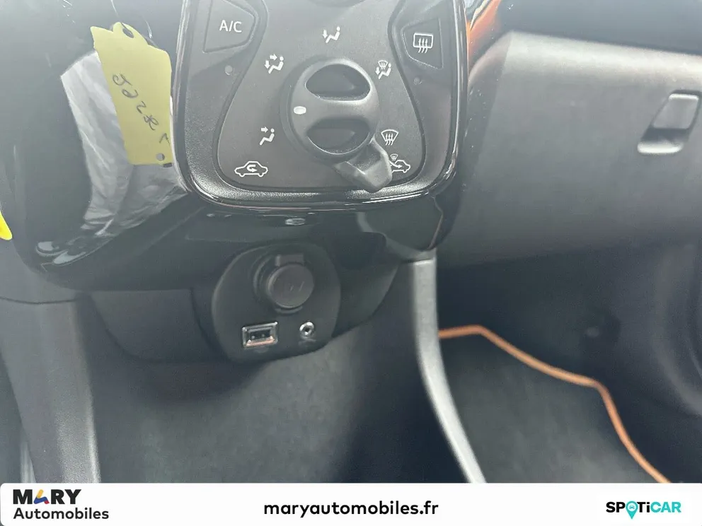 Véhicule occasion 1240573 - toyota AYGO - Photo 21