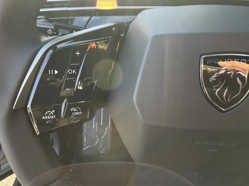 Véhicule occasion 202087 - peugeot 5008 - Photo 2