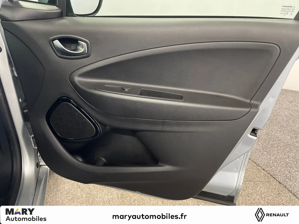 Véhicule occasion 237123 - renault ZOE - Photo 9