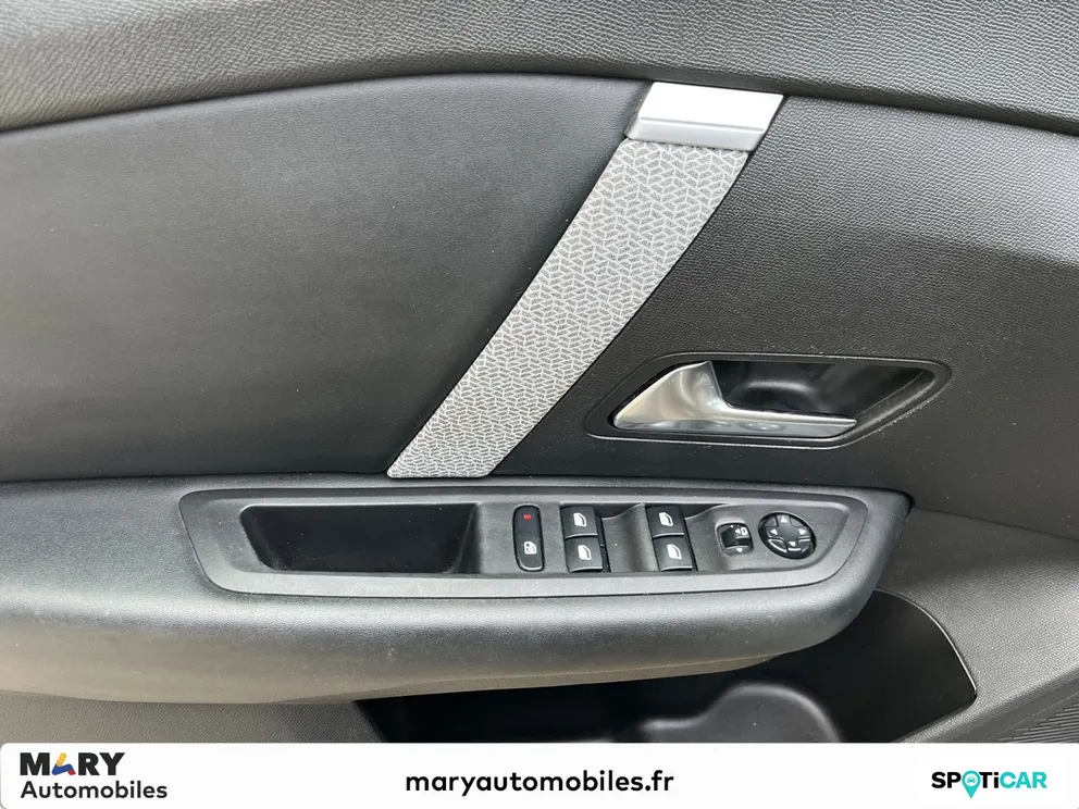 Véhicule occasion 1236546 - Citroën C4 - Photo 9