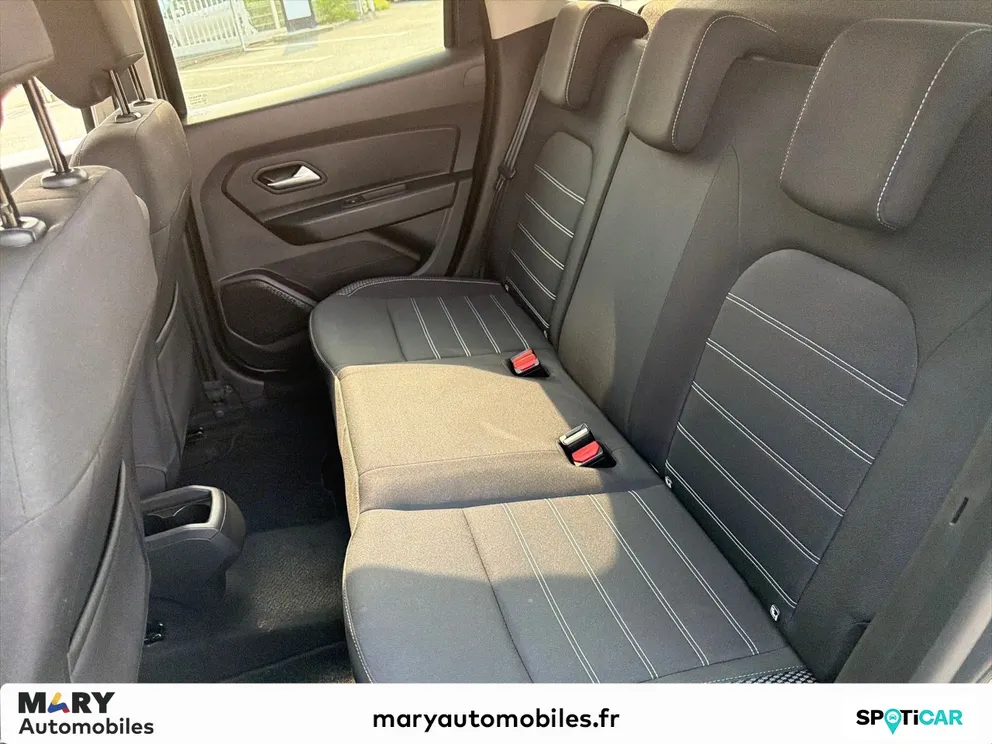 Véhicule occasion 1235936 - dacia DUSTER - Photo 19