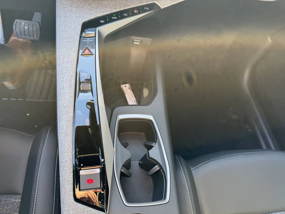 Véhicule occasion 202087 - peugeot 5008 - Photo 6