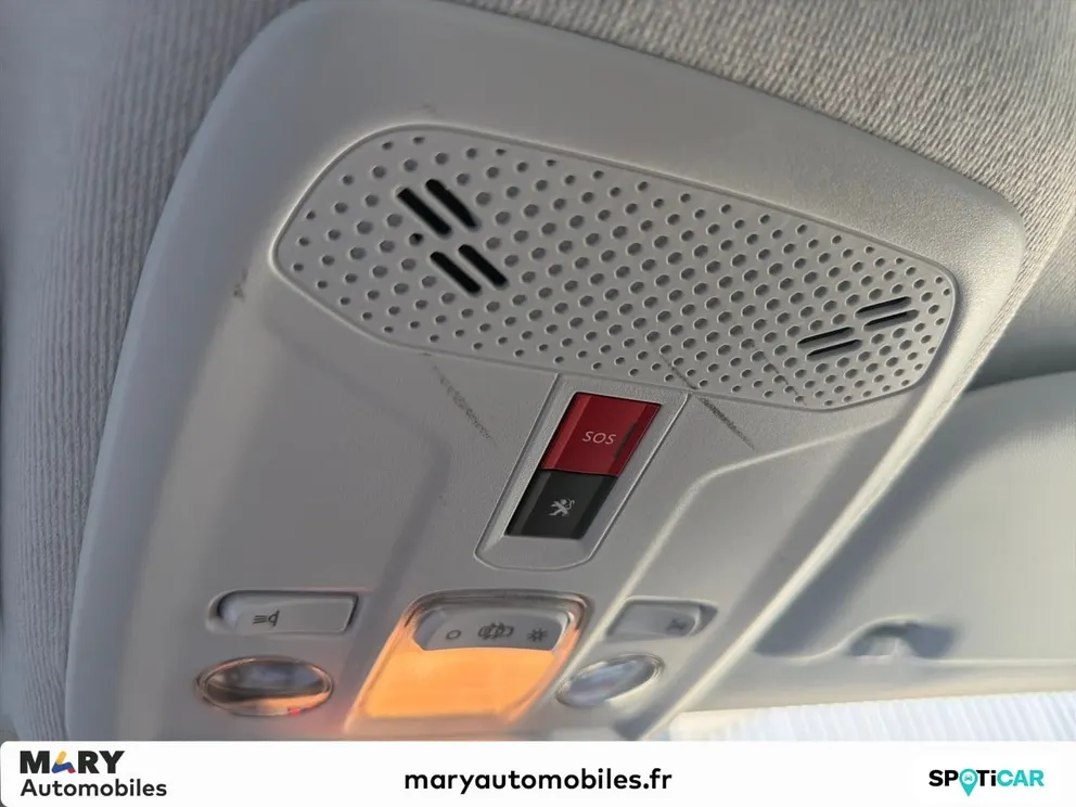 Véhicule occasion 1235819 - peugeot 208 - Photo 12