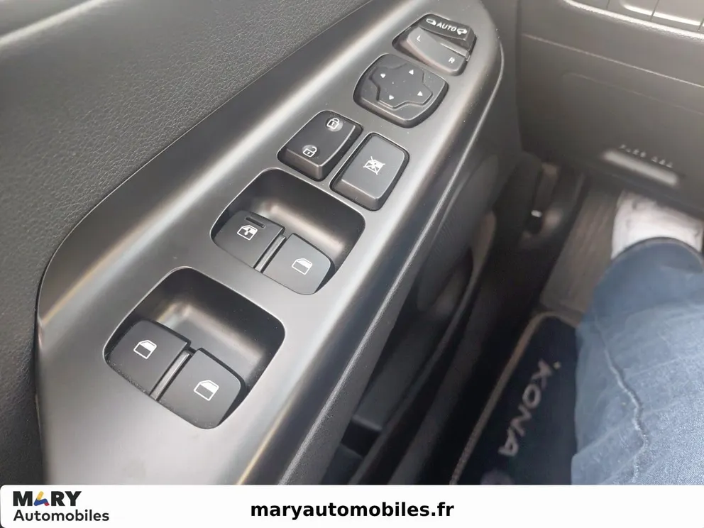Véhicule occasion 1235802 - hyundai KONA - Photo 18