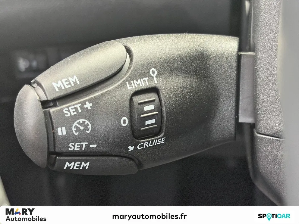 Véhicule occasion 1239275 - peugeot 2008 - Photo 16