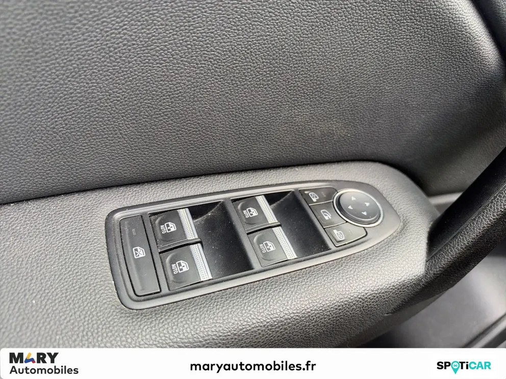 Véhicule occasion 1243107 - renault CAPTUR - Photo 9