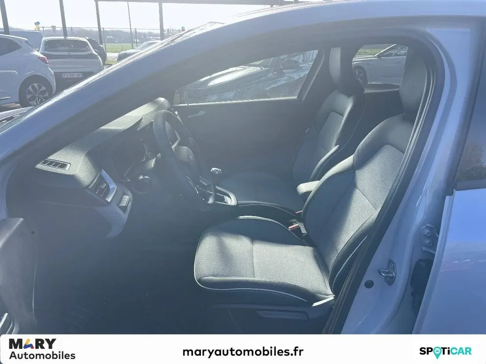 Véhicule occasion 224015 - renault CLIO - Photo 9