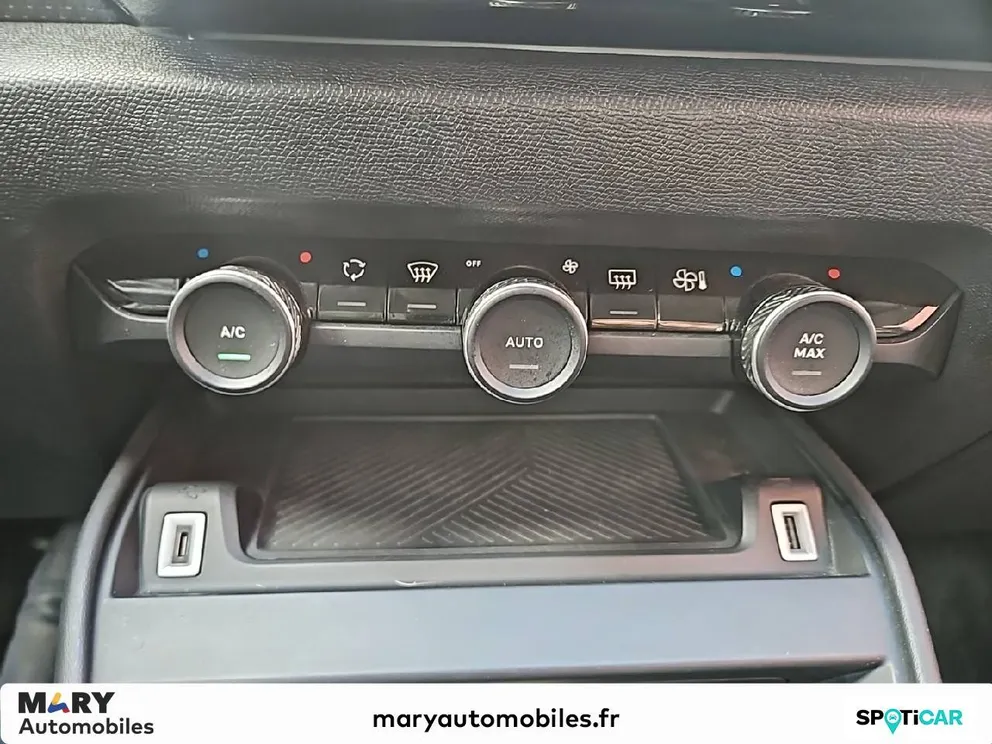 Véhicule occasion 224045 - Citroën C4 - Photo 18