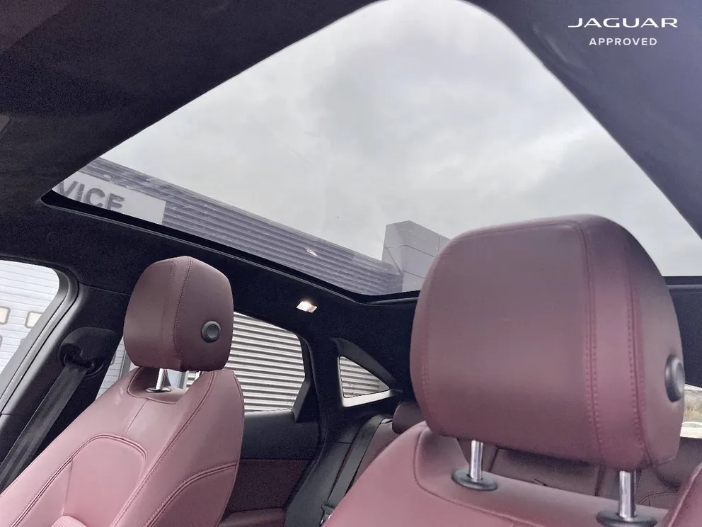 Véhicule occasion 208922 - jaguar E-PACE - Photo 11