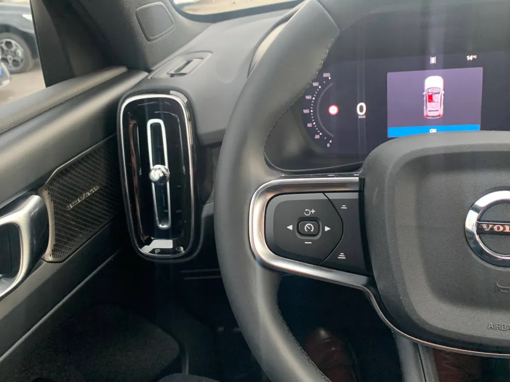 Véhicule occasion 198961 - volvo EX40 - Photo 9