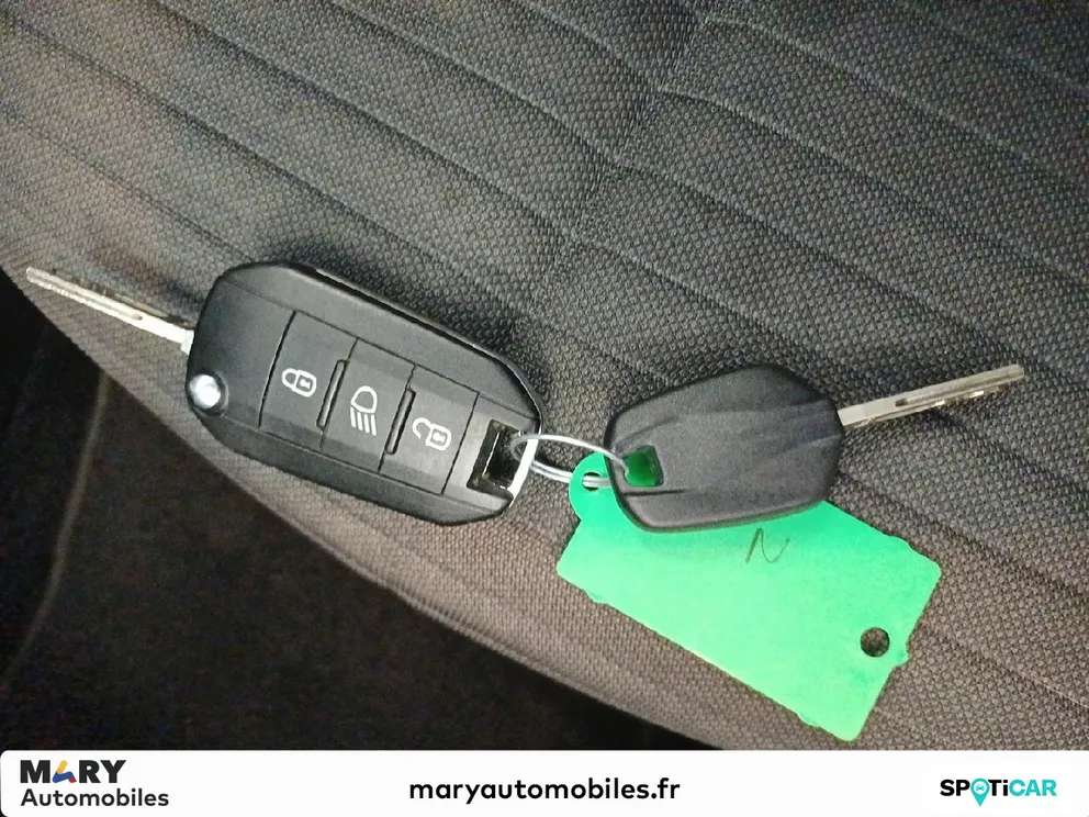 Véhicule occasion 1230010 - peugeot 2008 - Photo 12