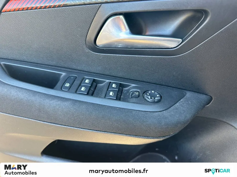 Véhicule occasion 192855 - peugeot 208 - Photo 12