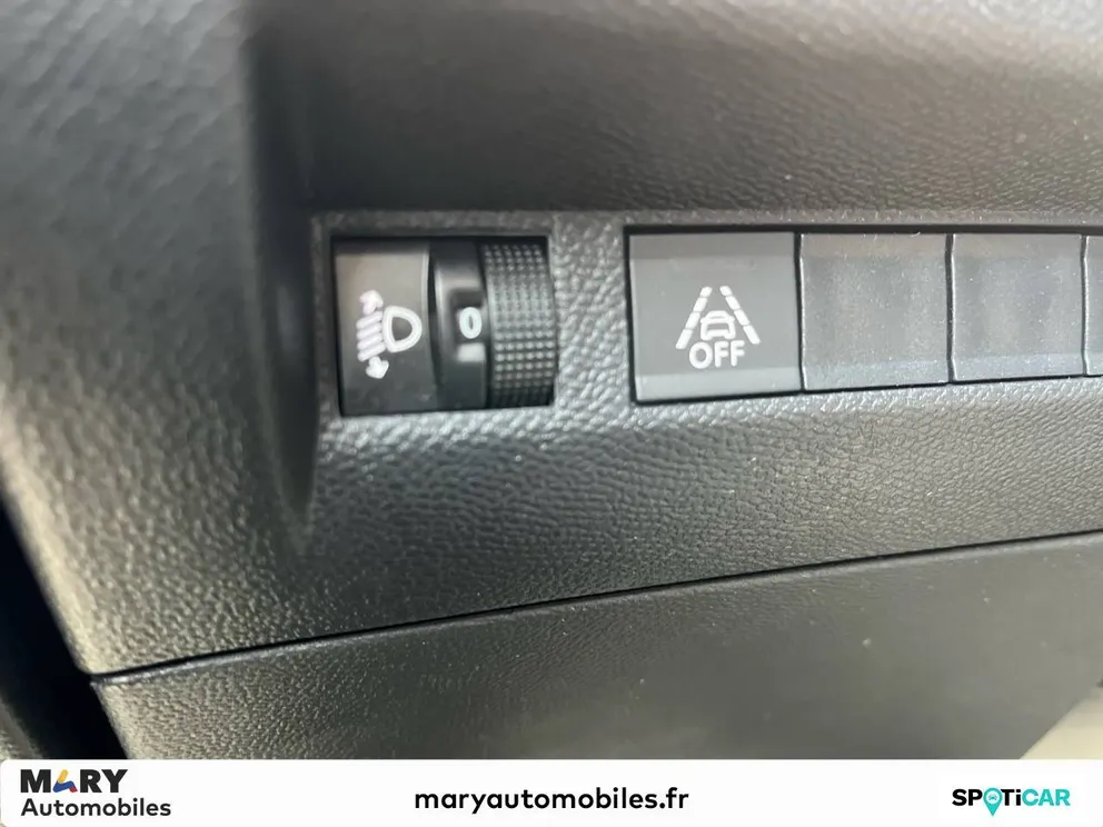 Véhicule occasion 216275 - peugeot 208 - Photo 17