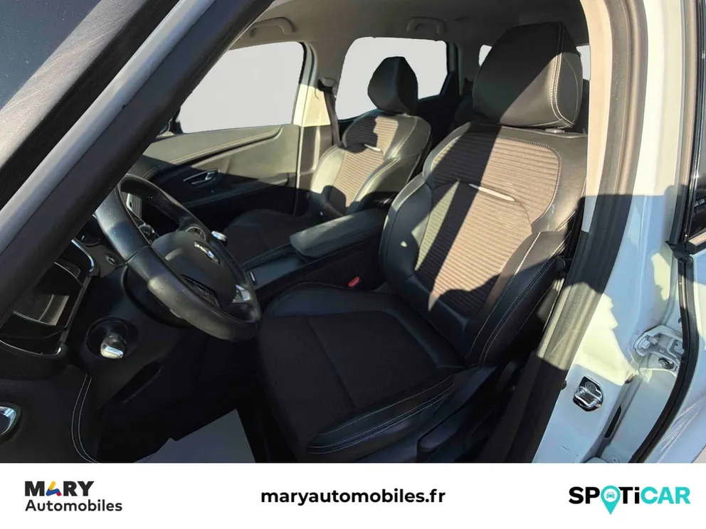 Véhicule occasion 1242427 - renault SCENIC - Photo 16