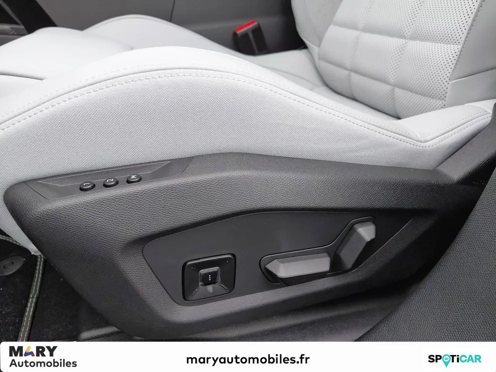 Véhicule occasion 205519 - Citroën E-C5 AIRCROSS - Photo 13