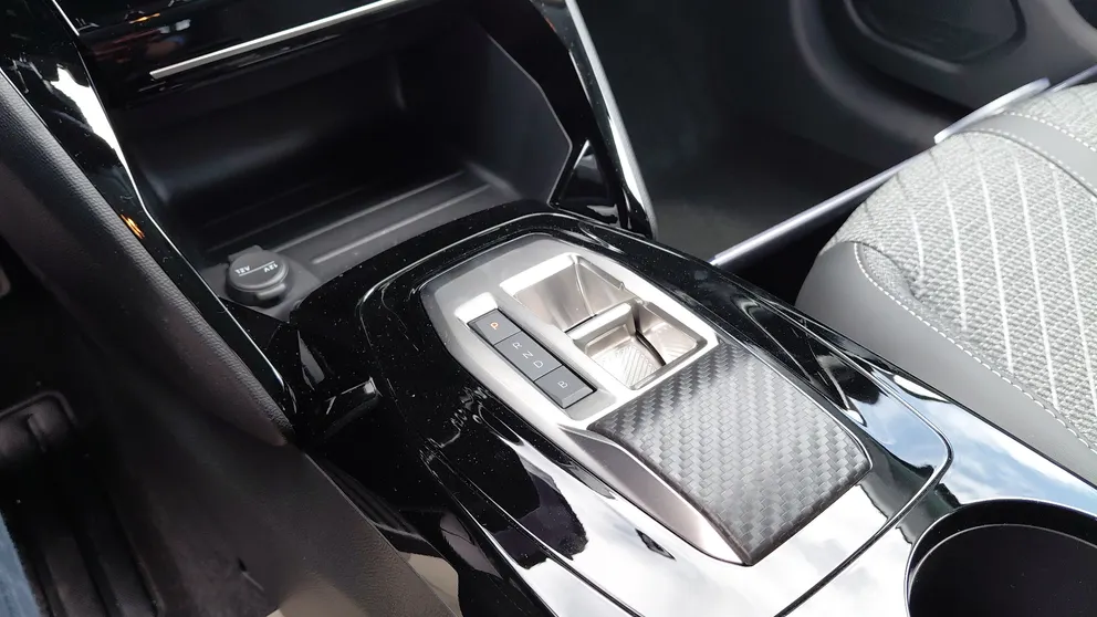 Véhicule occasion 1230273 - peugeot 208 - Photo 13