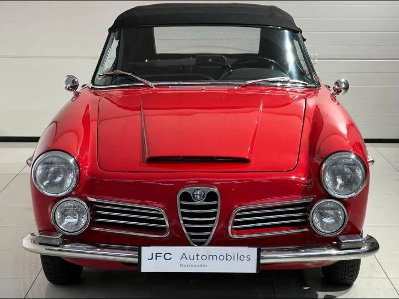 Véhicule occasion 70110 - alfa romeo 2600 - Photo 6