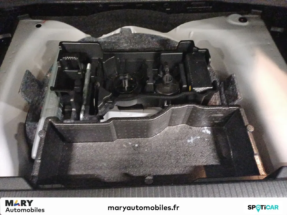 Véhicule occasion 1235485 - peugeot 2008 - Photo 10
