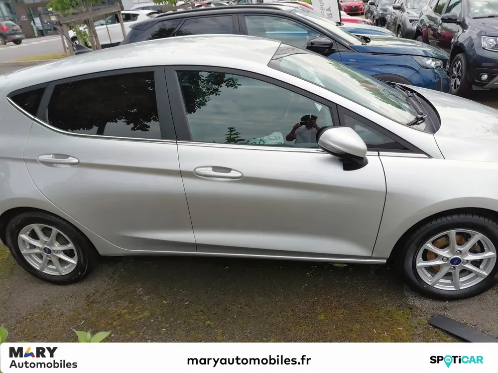 Véhicule occasion 1230394 - ford FIESTA - Photo 4