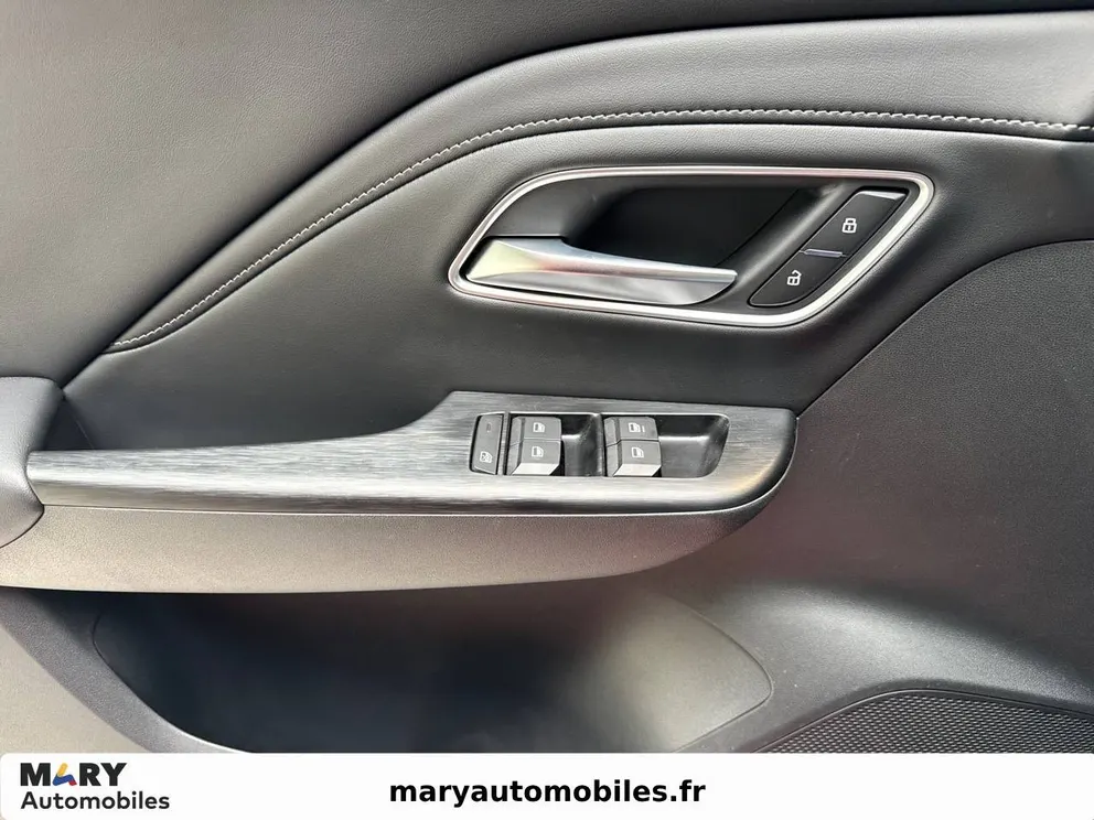 Véhicule occasion 200768 - mg ZS - Photo 15