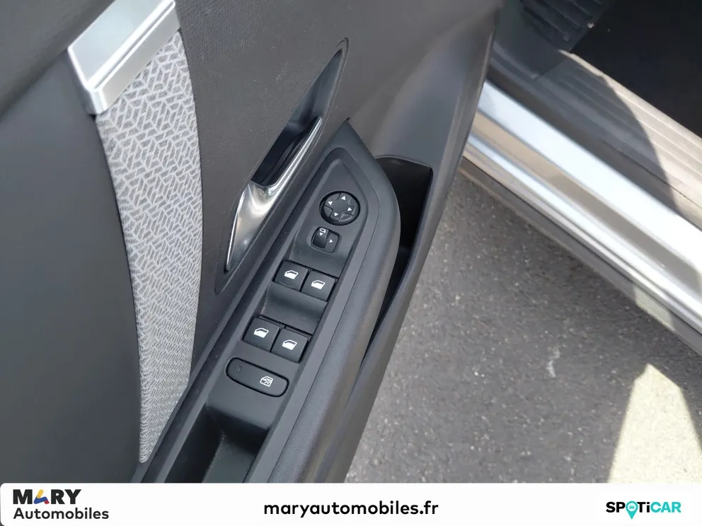 Véhicule occasion 1231170 - Citroën C4 - Photo 9