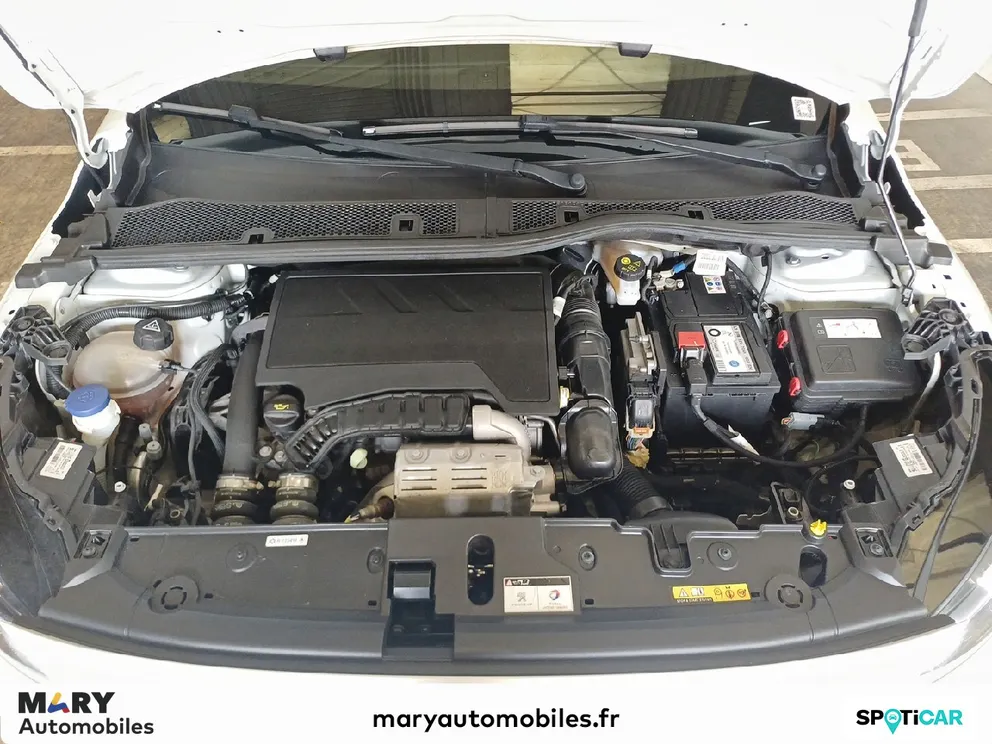 Véhicule occasion 1235833 - peugeot 208 - Photo 9