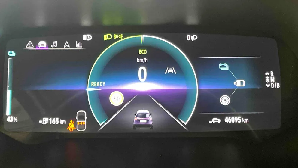 Véhicule occasion 228467 - renault ZOE - Photo 11