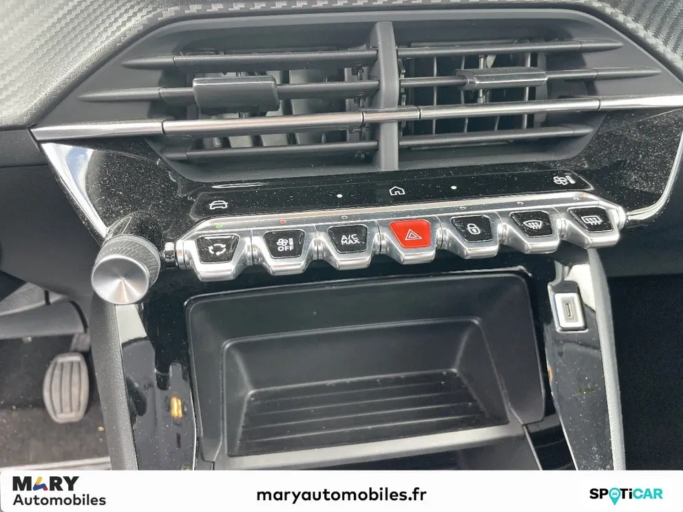 Véhicule occasion 1229781 - peugeot 208 - Photo 12