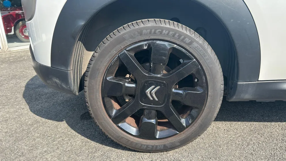 Véhicule occasion 1231177 - Citroën C4 CACTUS - Photo 11
