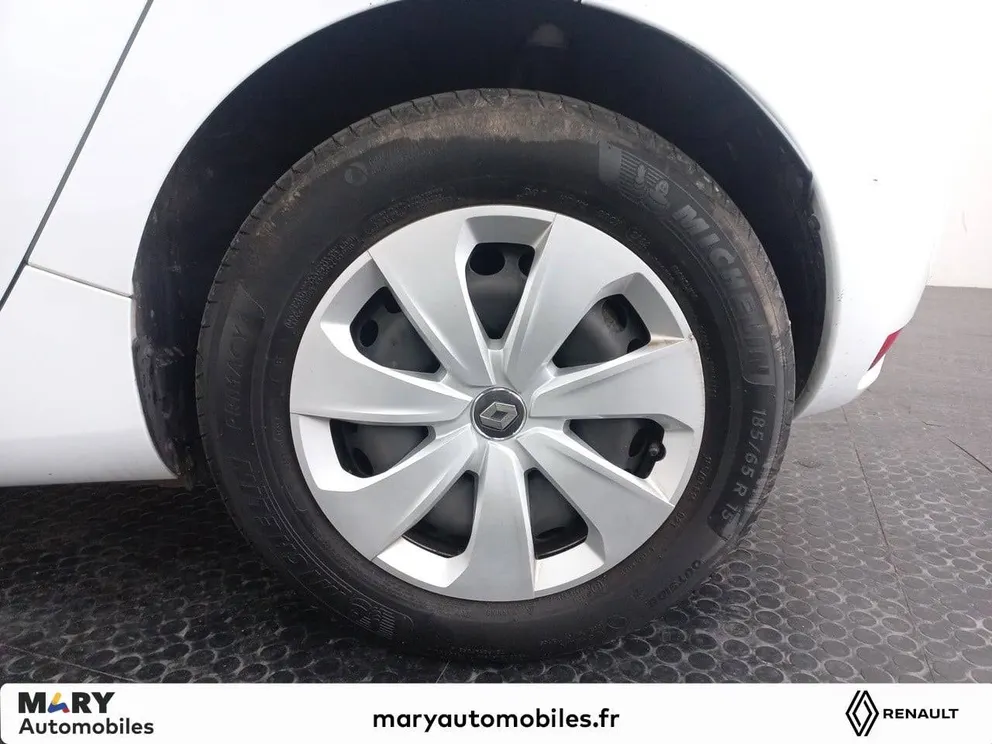 Véhicule occasion 226695 - renault ZOE - Photo 11