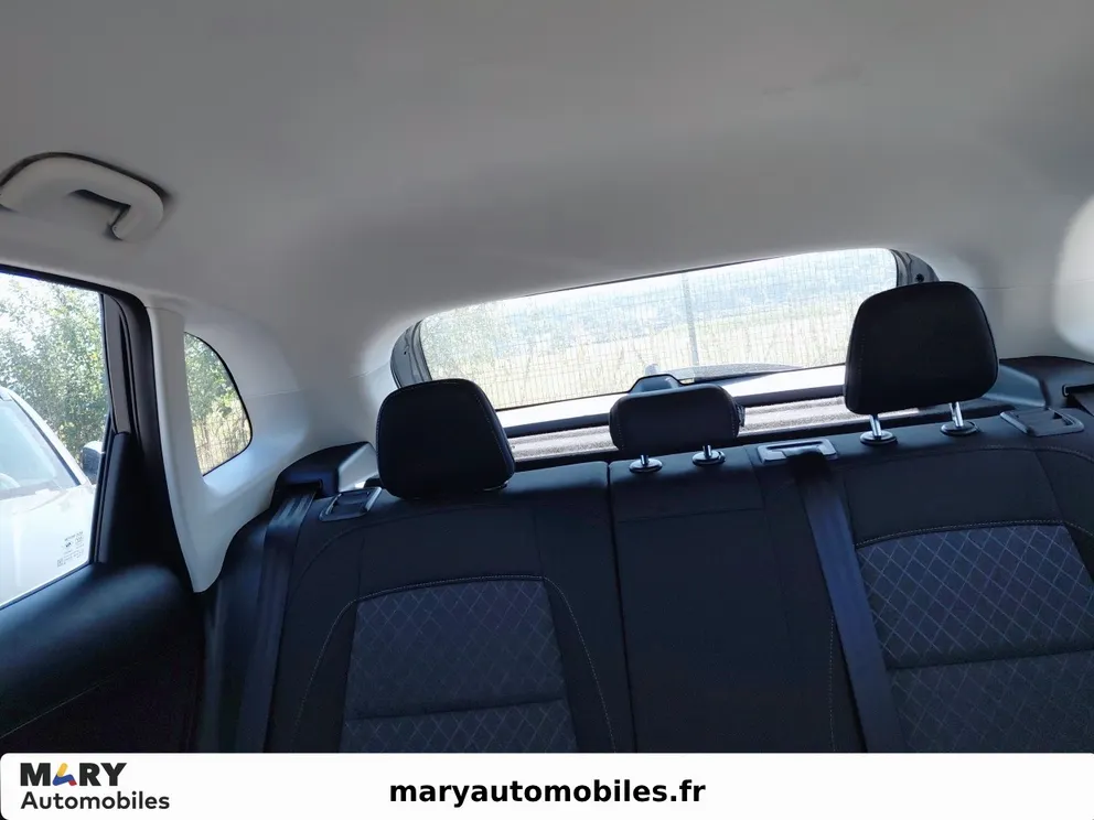 Véhicule occasion 1235864 - mg ZS - Photo 16