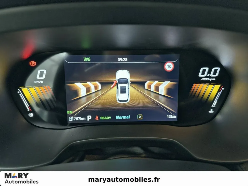 Véhicule occasion 194767 - mg ZS - Photo 14