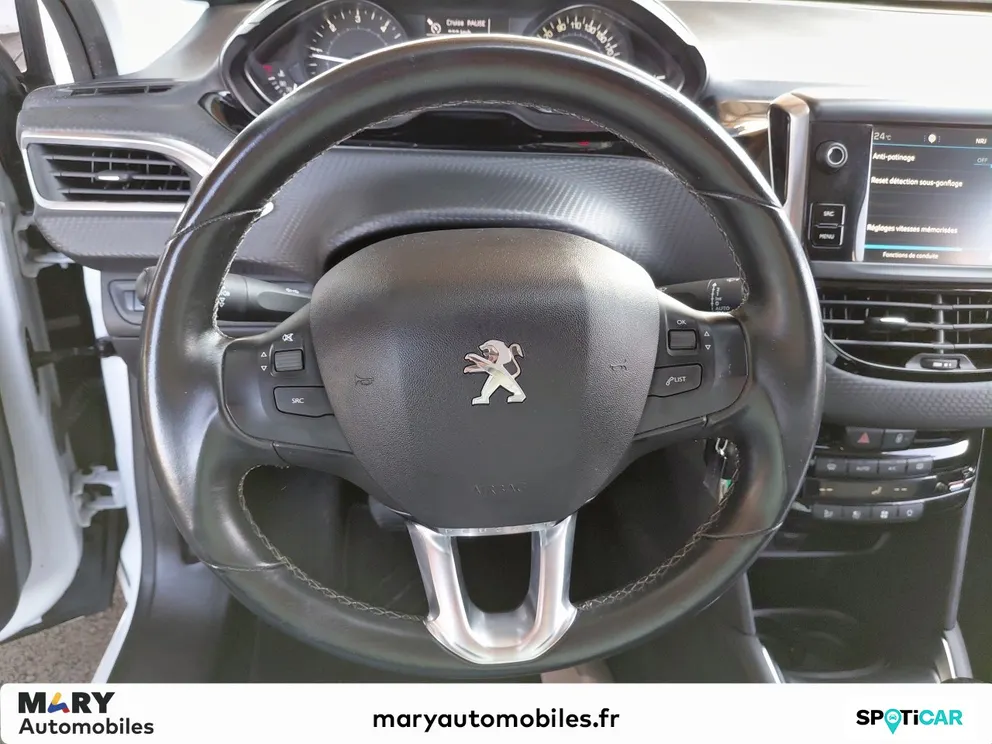 Véhicule occasion 1230845 - peugeot 208 - Photo 11