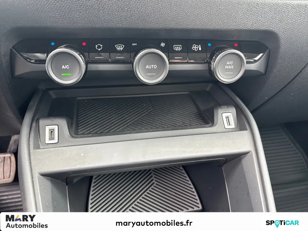 Véhicule occasion 1229367 - Citroën C4 - Photo 10