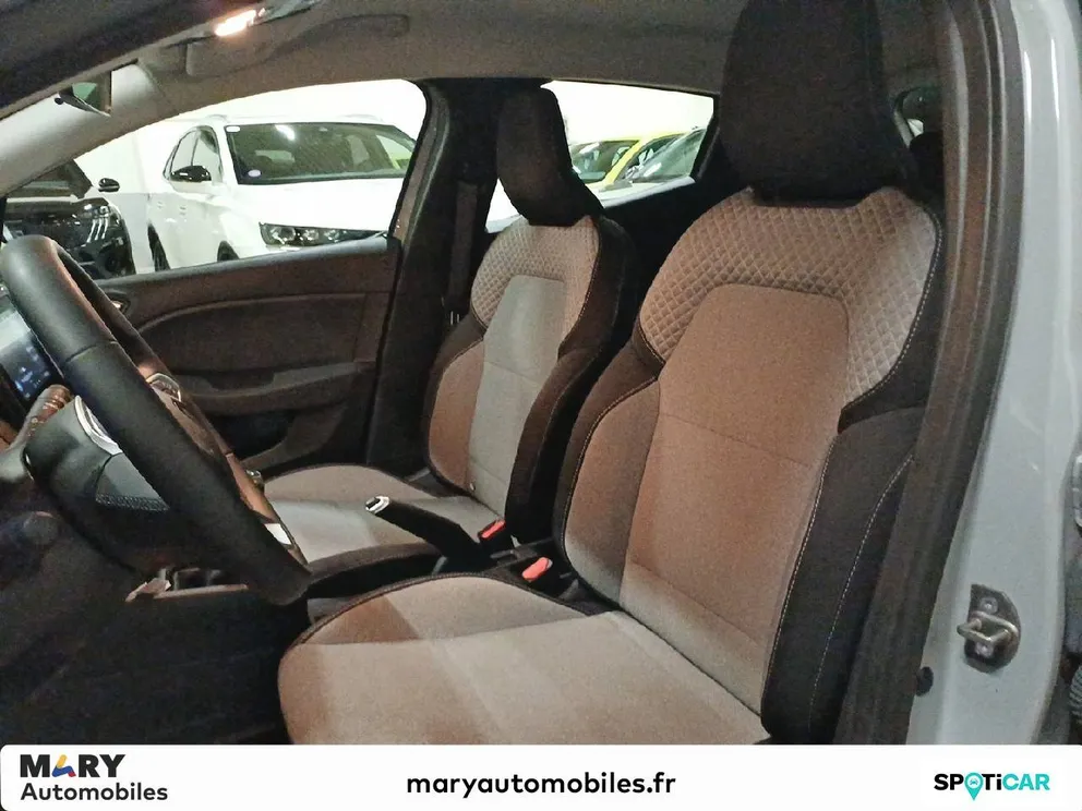 Véhicule occasion 220284 - renault CLIO - Photo 9