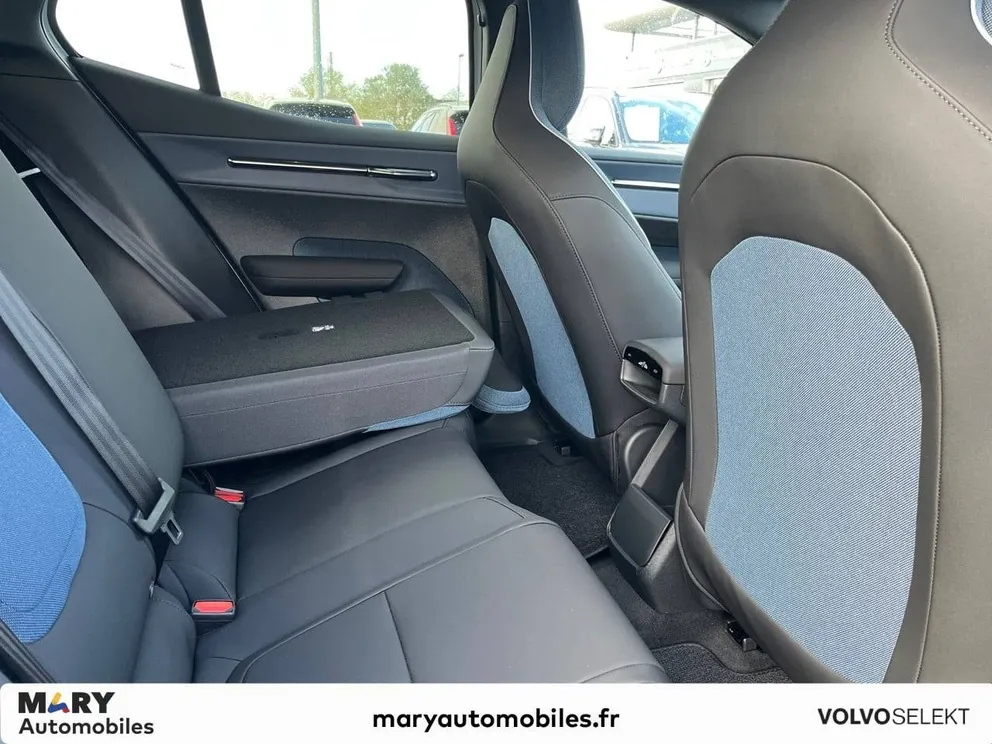 Véhicule occasion 226101 - volvo EX30 - Photo 6