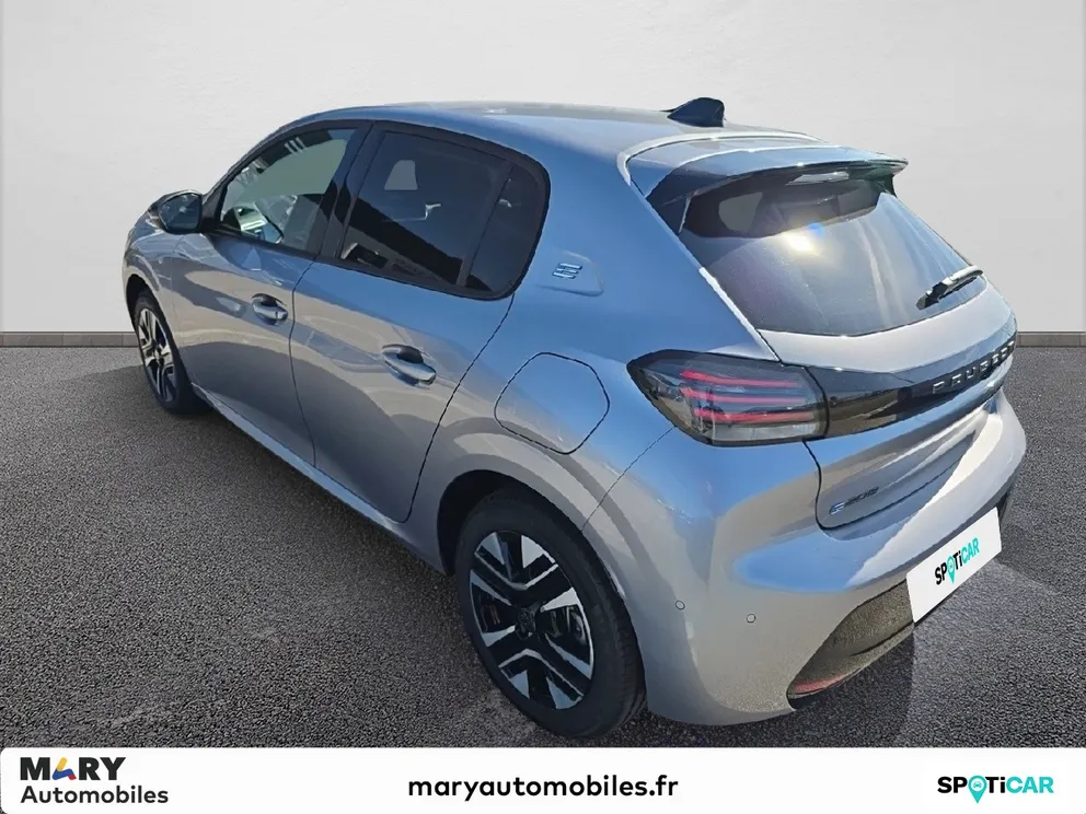 Véhicule occasion 1229446 - peugeot 208 - Photo 2