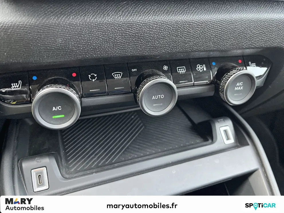 Véhicule occasion 1236546 - Citroën C4 - Photo 14