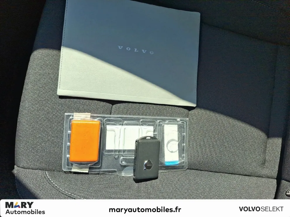 Véhicule occasion 1237867 - volvo EX40 - Photo 19