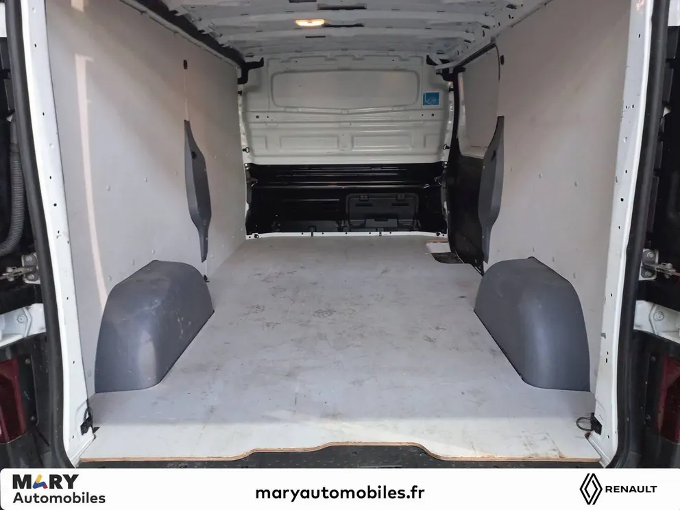 Véhicule occasion 197727 - renault TRAFIC - Photo 6