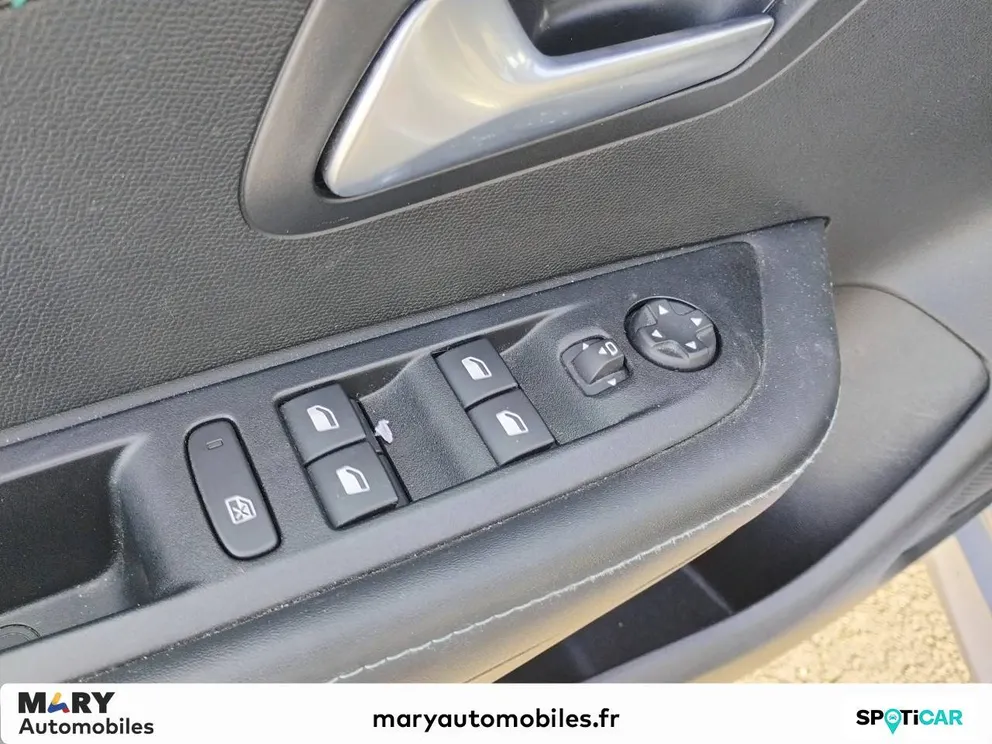 Véhicule occasion 152567 - peugeot 208 - Photo 12