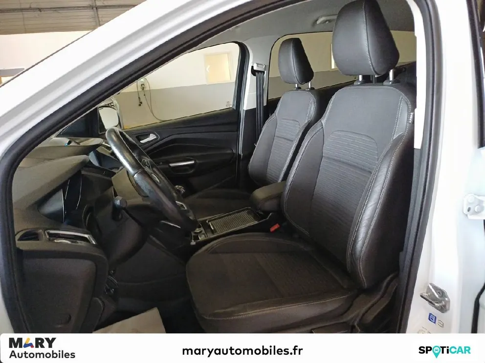 Véhicule occasion 222499 - ford KUGA - Photo 9